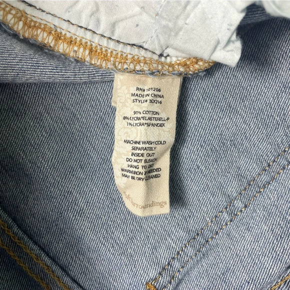 Soft Surroundings Raw Hem Denim Capri’s Women's Size 10 Petite - Picture 7 of 7